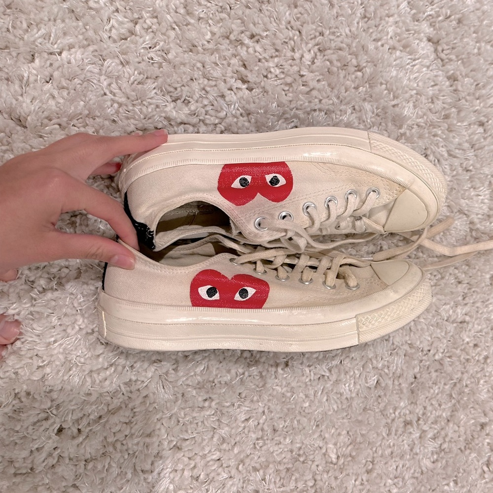 Converse play low top shoes size 7 SOLD